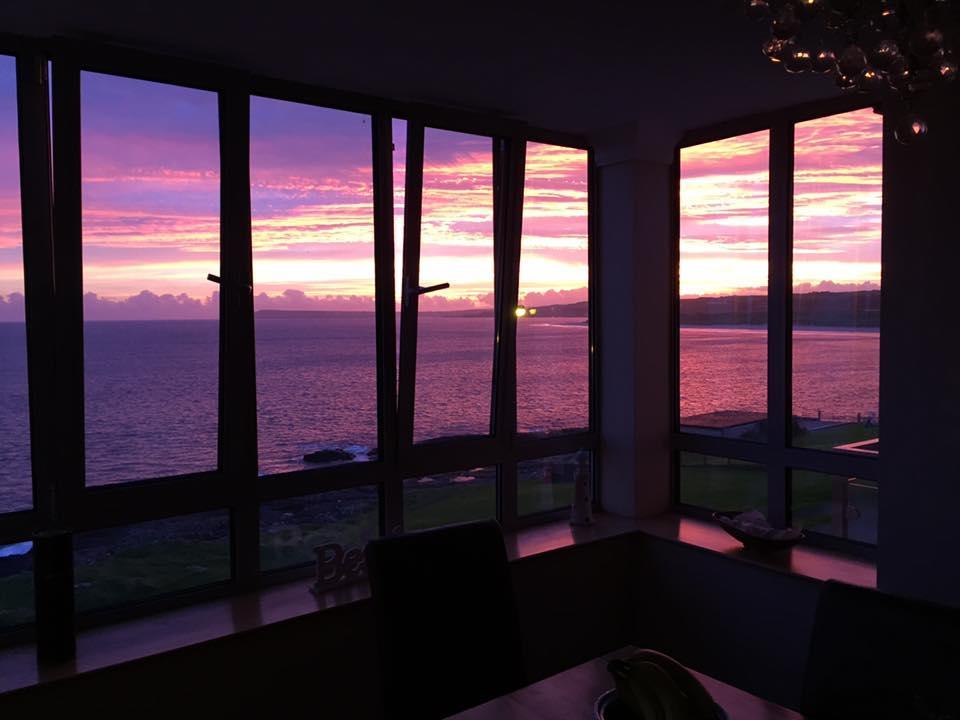 Blue Pool View Apartman Portrush Kültér fotó